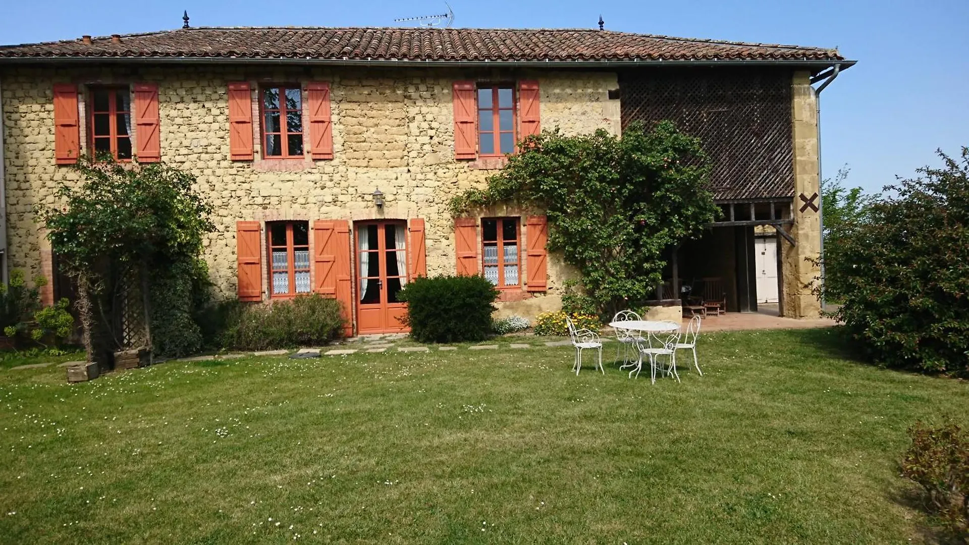 Gite Du Mandarin Arrouede